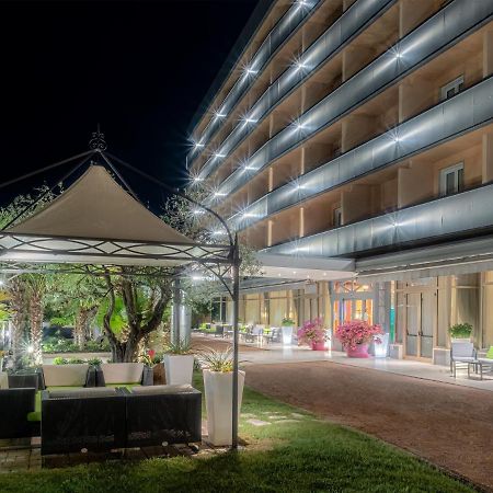 Hotel Terme Cristoforo อาบาโนแตร์เม ภายนอก รูปภาพ