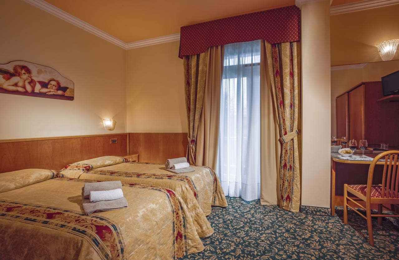 Hotel Terme Cristoforo อาบาโนแตร์เม ภายนอก รูปภาพ