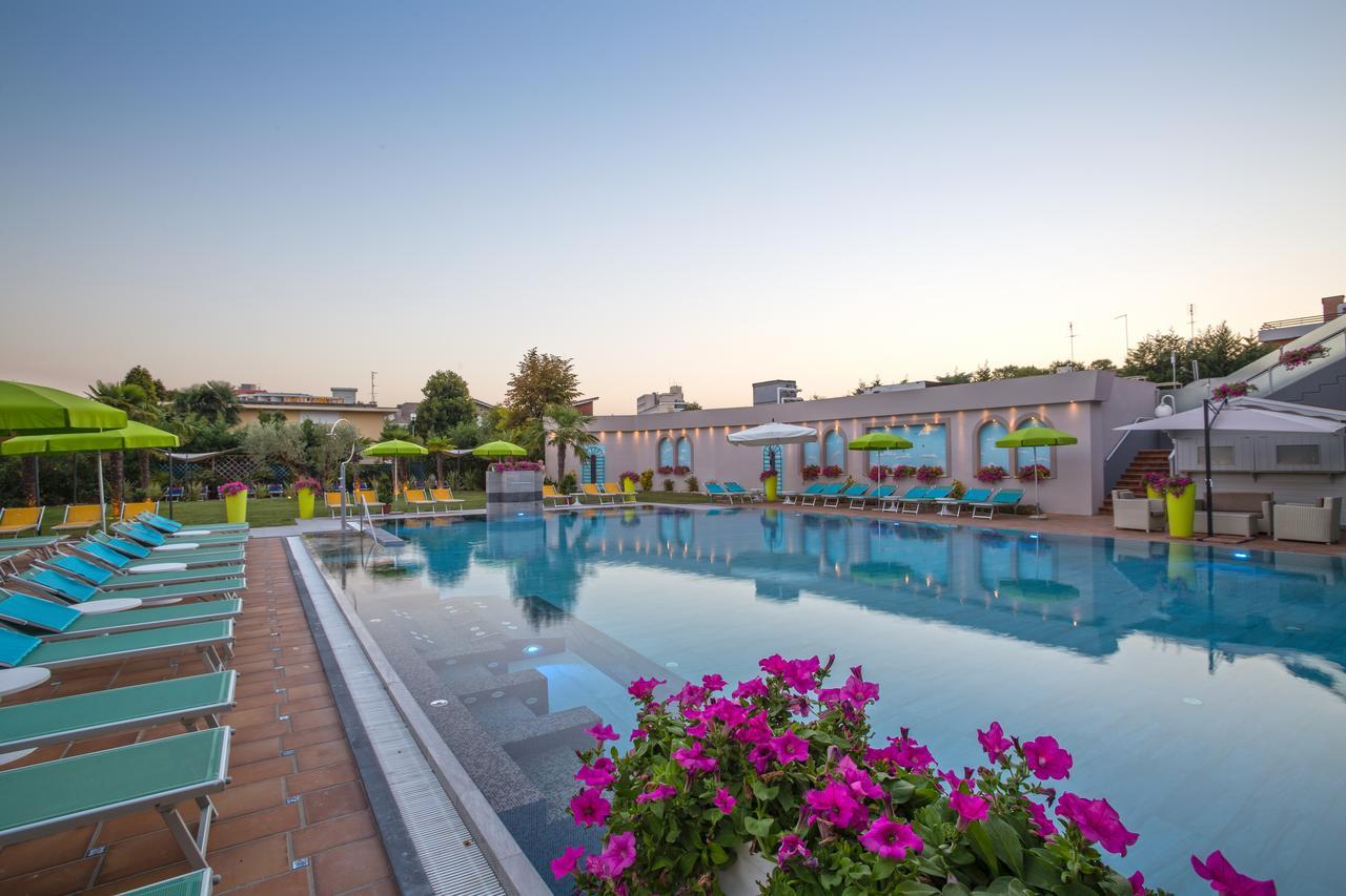 Hotel Terme Cristoforo อาบาโนแตร์เม ภายนอก รูปภาพ